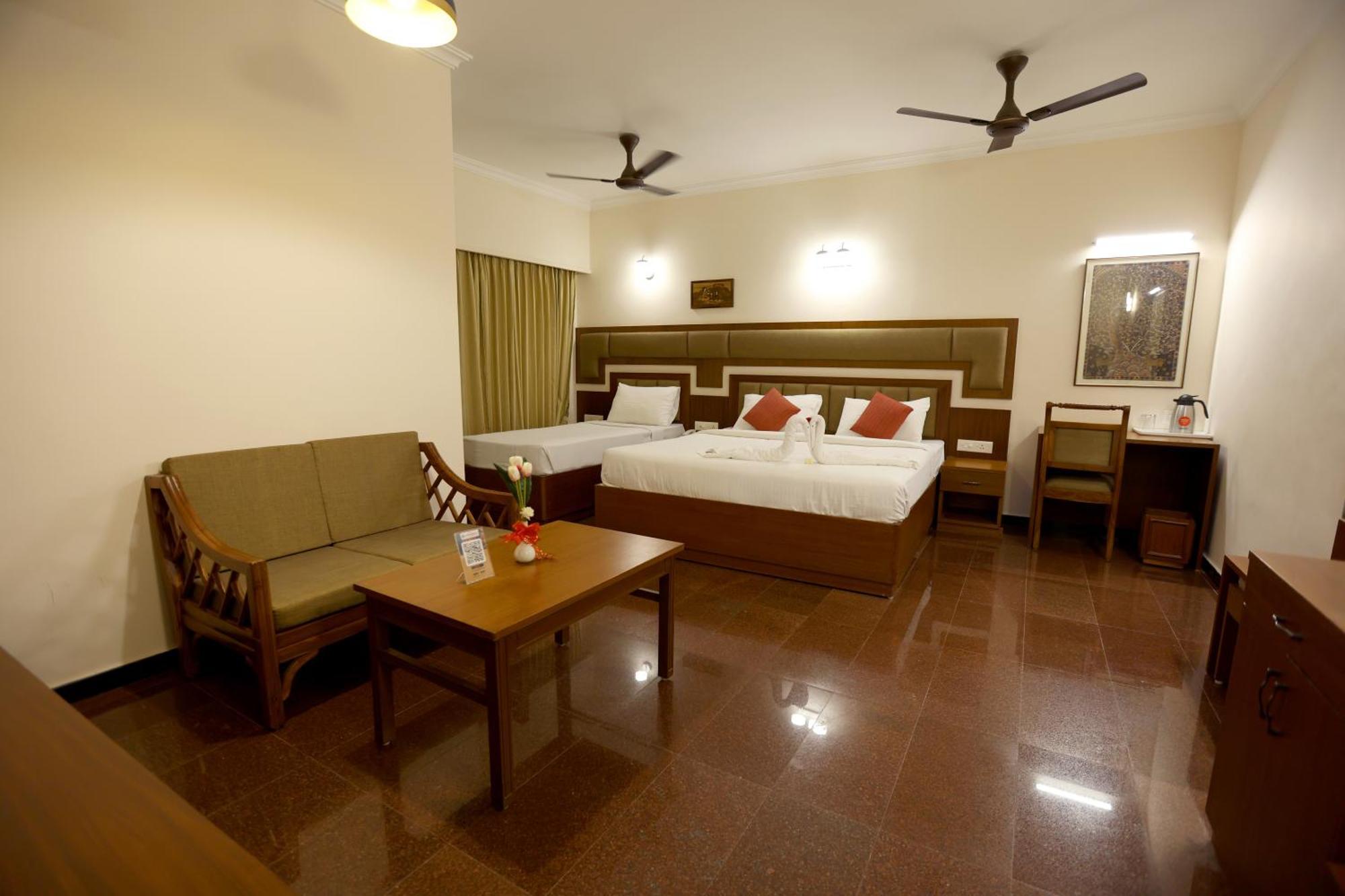 Breeze Residency Hotel Tiruchirappalli Luaran gambar