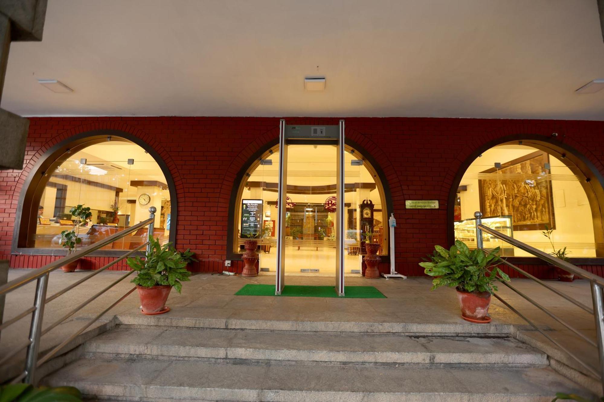 Breeze Residency Hotel Tiruchirappalli Luaran gambar